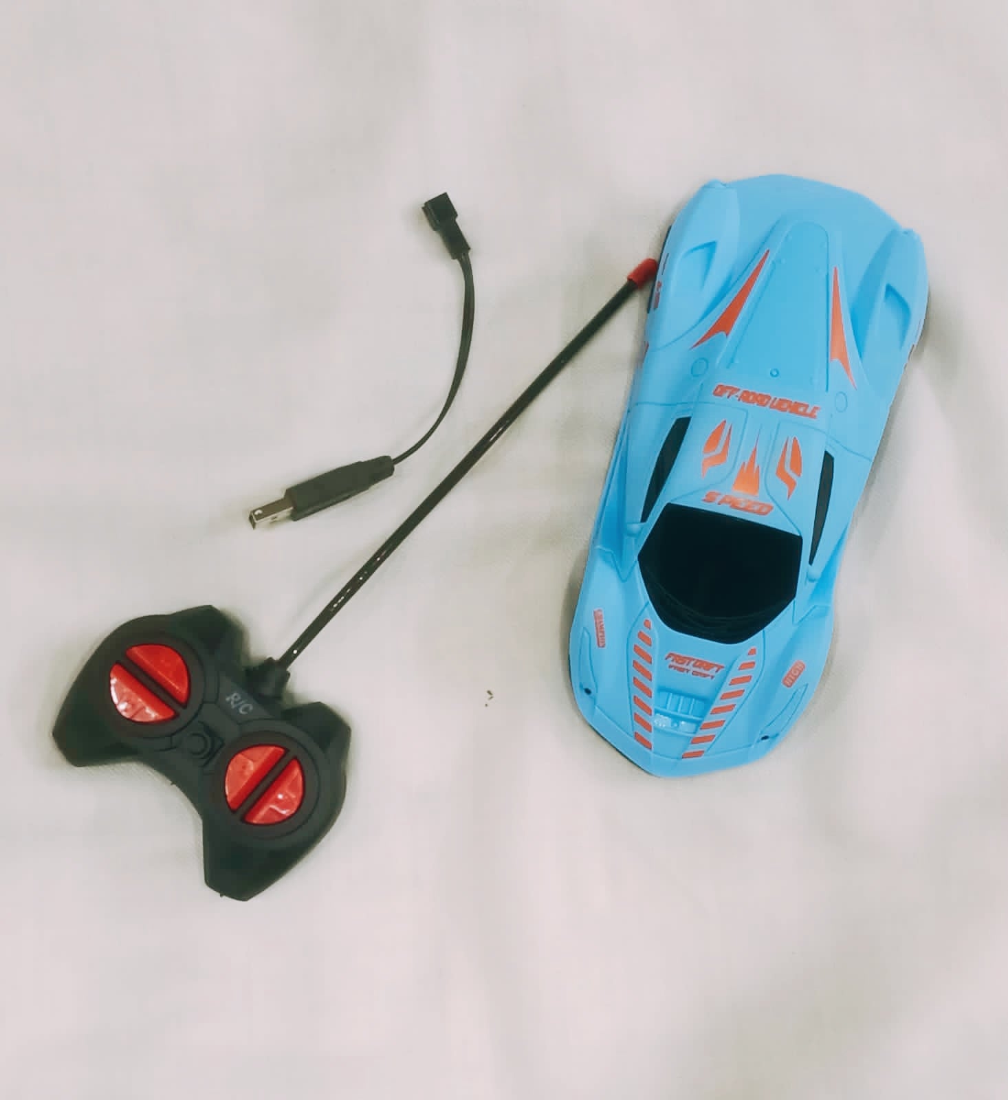 Rechargeable racing Car