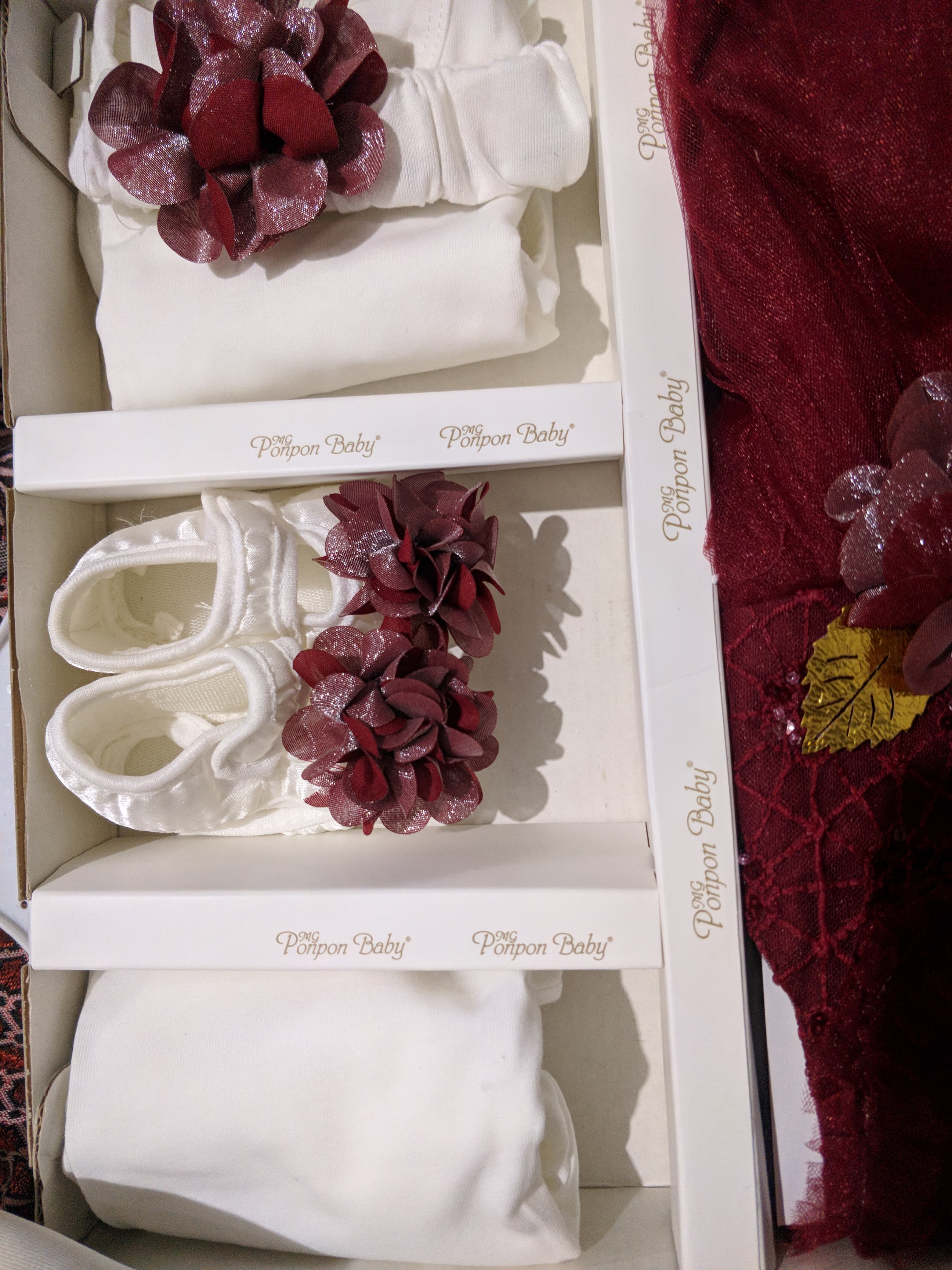 Baby girls gift set